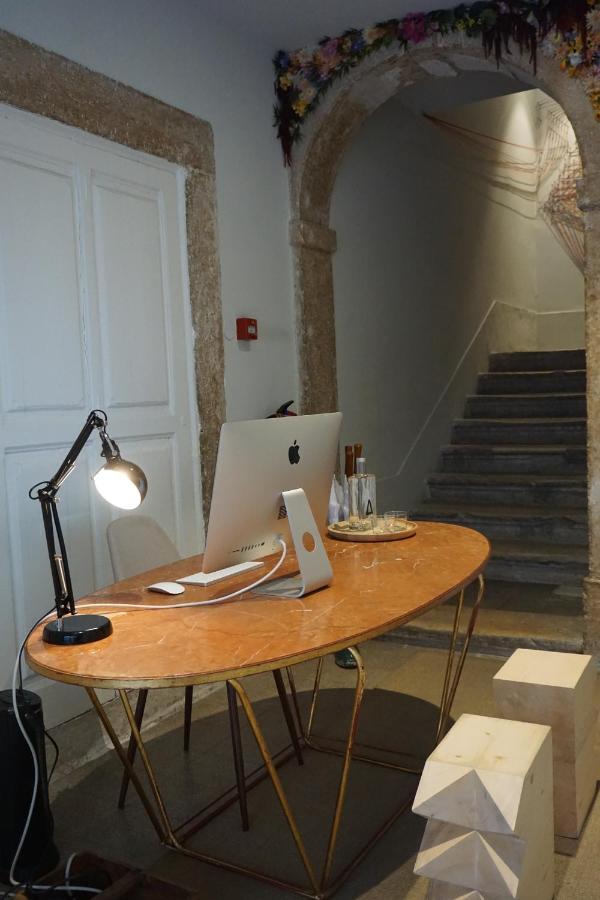 Esqina Urban Lodge Lisbon Exterior photo
