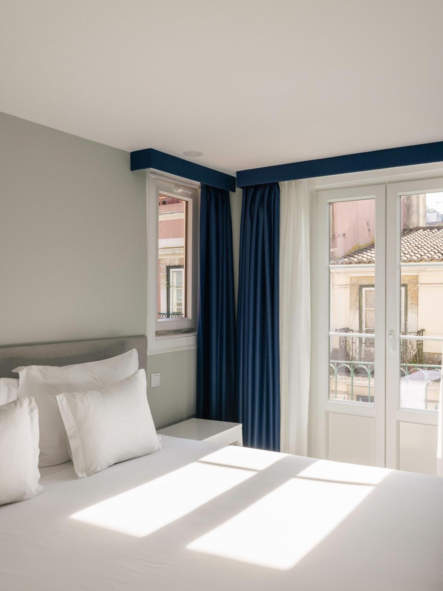 Esqina Urban Lodge Lisbon Exterior photo
